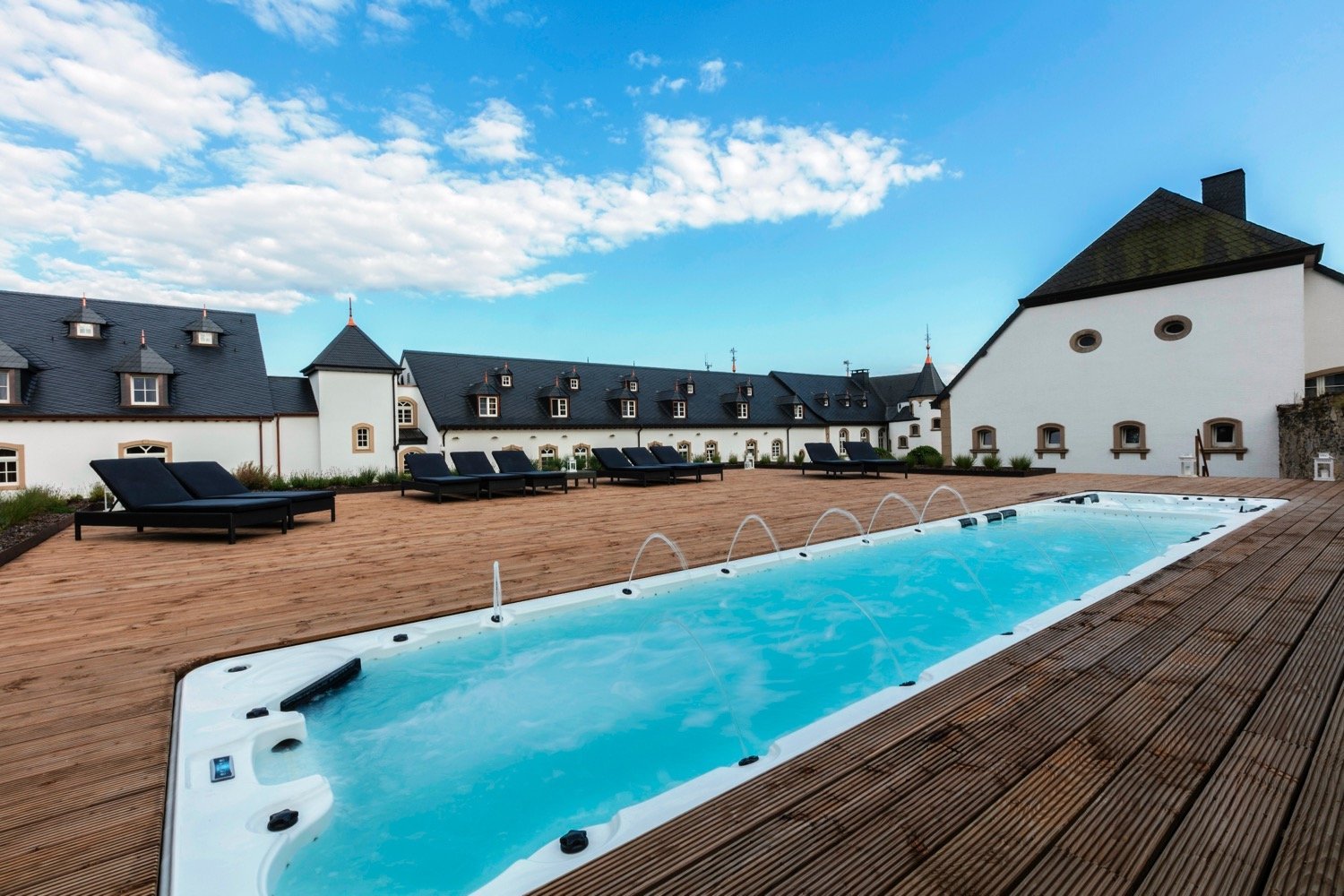 Chateau Urspelt - Swimming Pool