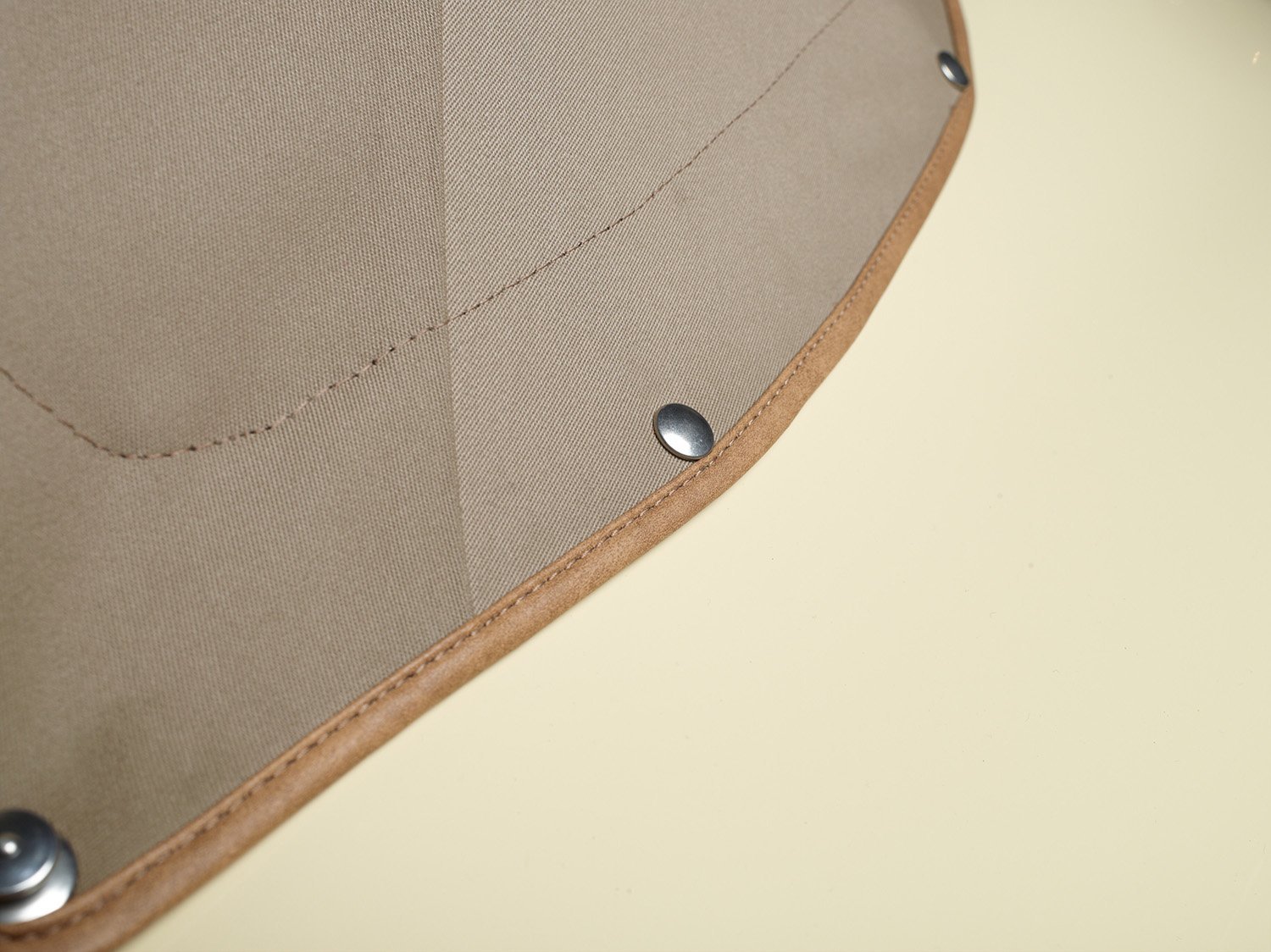 RCH 356 cream roof detail