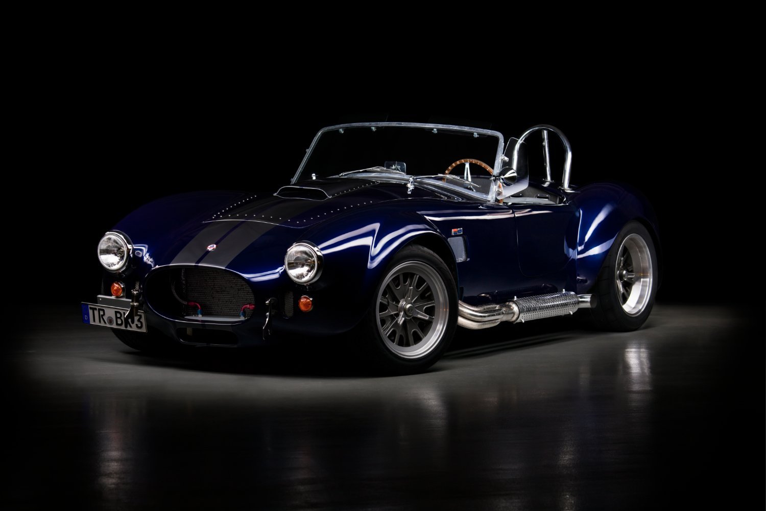Ashley | 1965 Shelby Cobra by Backdraft Racing | Auto Reflection by Baptiste Griselle